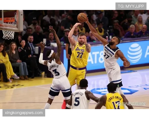 戈贝尔防守篮板数据领先球队，内线护筐效率显著提升