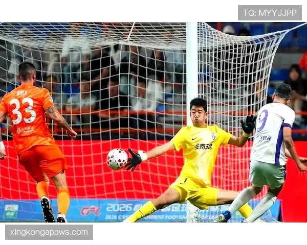 山东泰山中场控场能力不足，节奏失控问题逐步反映在比赛走势中