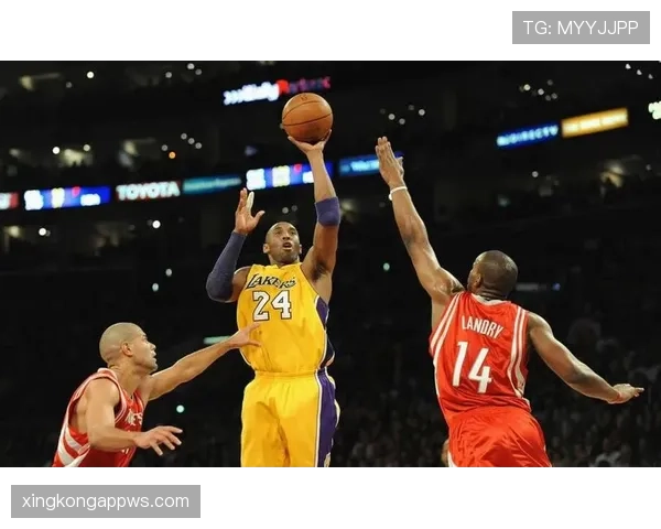 科比无球跑动占比提升，关键回合得分效率拉开与同位置差距